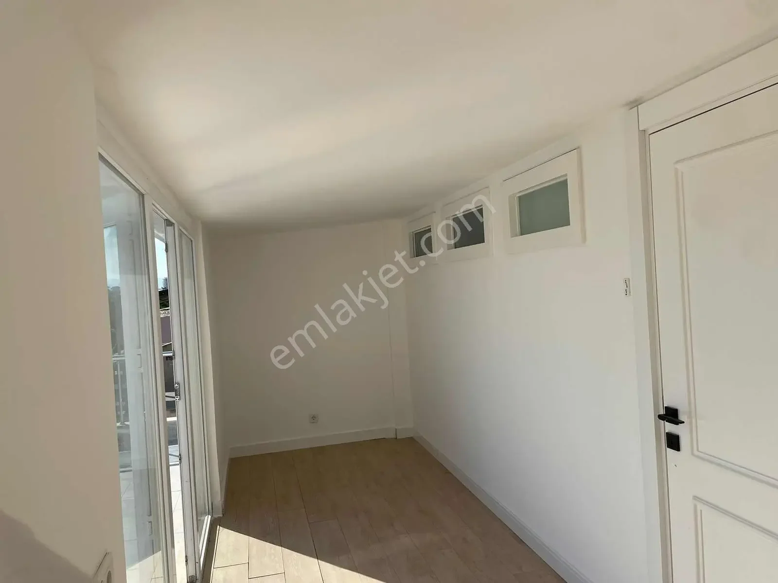 Güzeloba Ana Yol Üzeri Kiralık 3+1 Ofis — görsel 26