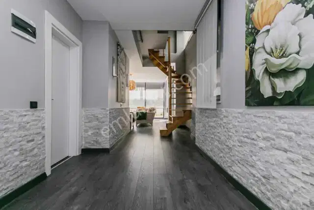 Şirinyalının Kalbinde Özel Bahçe Kullanımlı 3+1 Satılık Daire — görsel 8