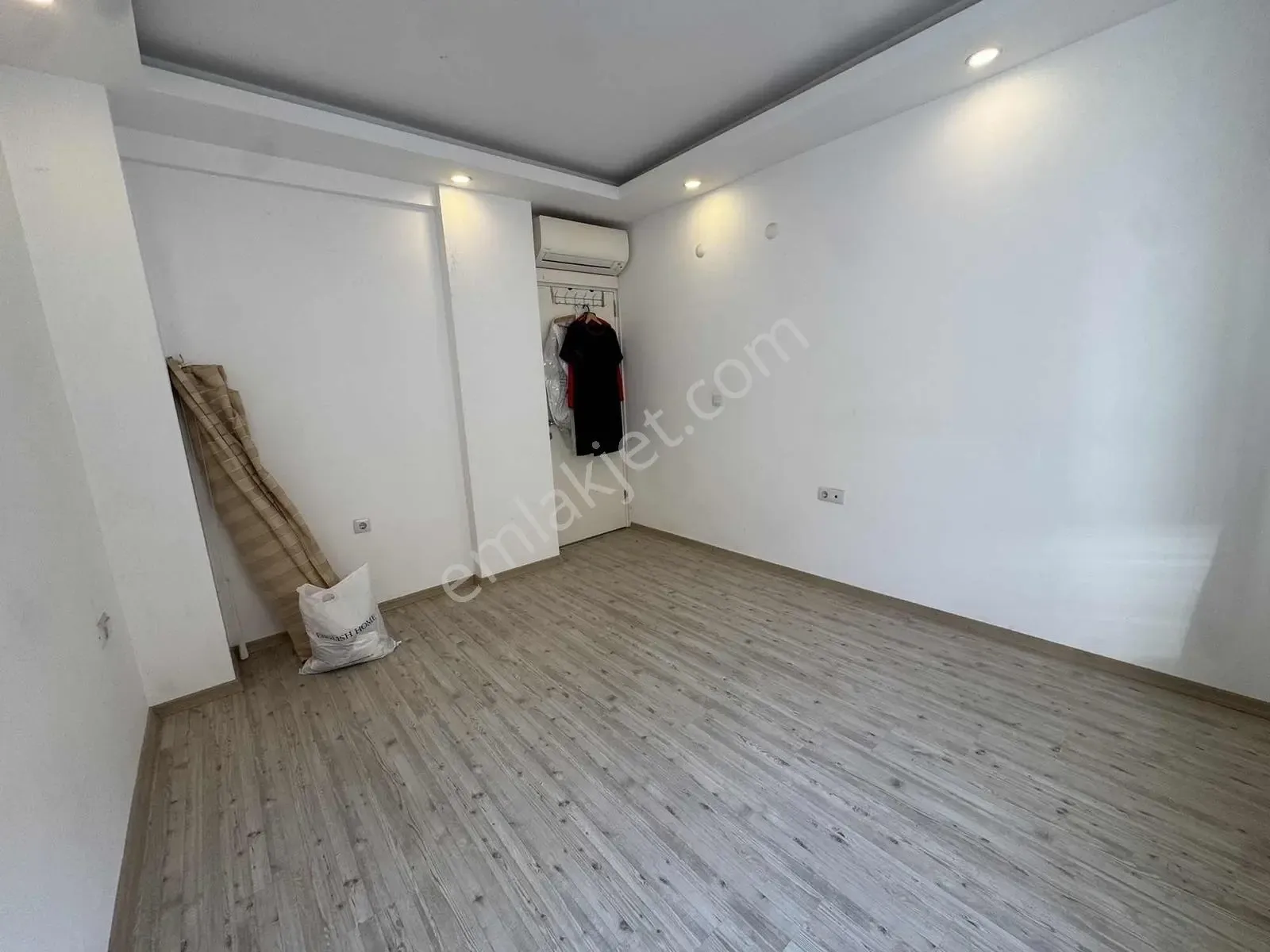 Güzeloba'nın Merkezinde Masrafsız Geniş 2+1 Satılık Daire — görsel 4