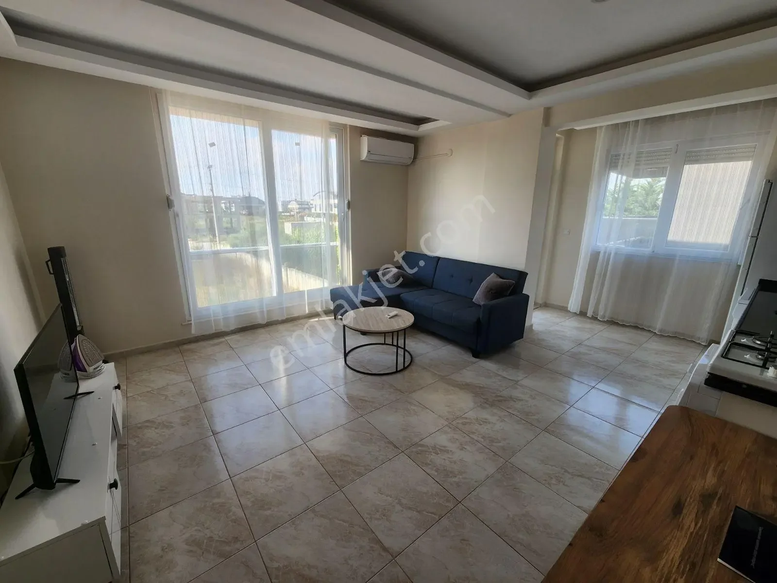 Güzeloba Turizm Yoluna Yakın Katta Satılık 1+1 Daire — görsel 2