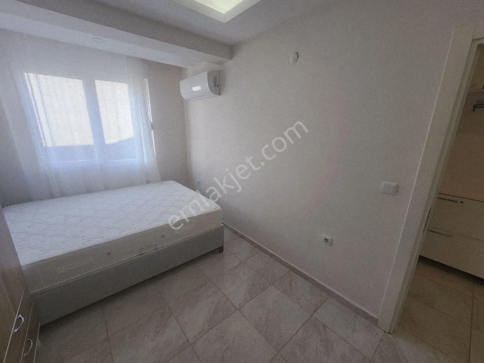 Güzeloba Turizm Yoluna Yakın Katta Satılık 1+1 Daire — görsel 13