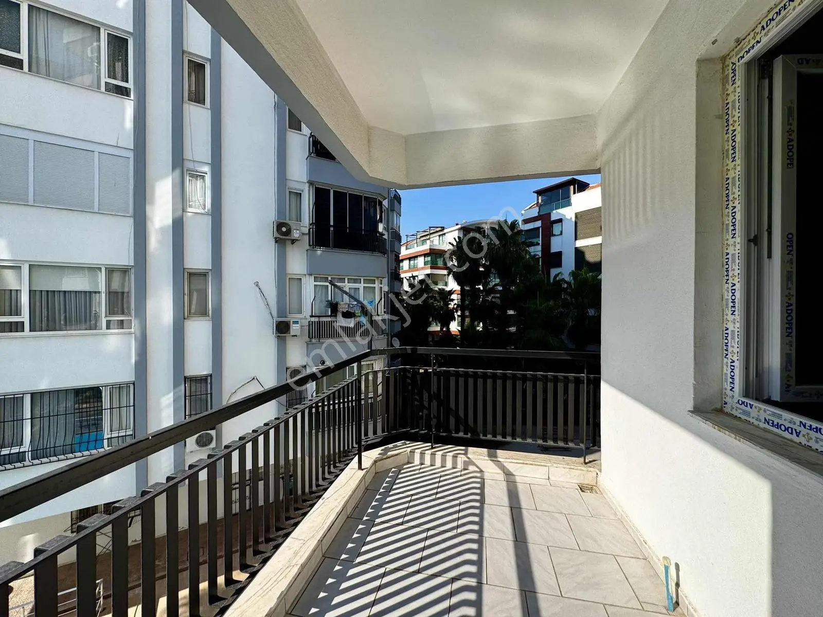 Hurmada Havuz Cepheli, Denize Yakın, Geniş 2+1 Satılık Daire — görsel 2