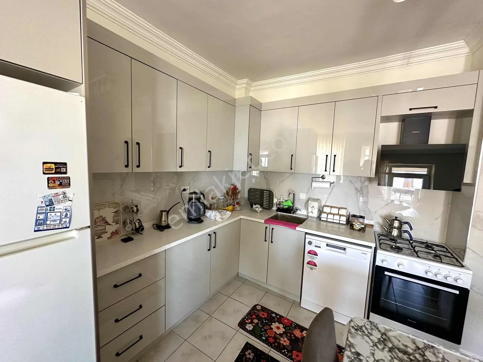 Deniz Manzaralı Sıfır Eşyalı 1+1 Kiralık Daire — görsel 8