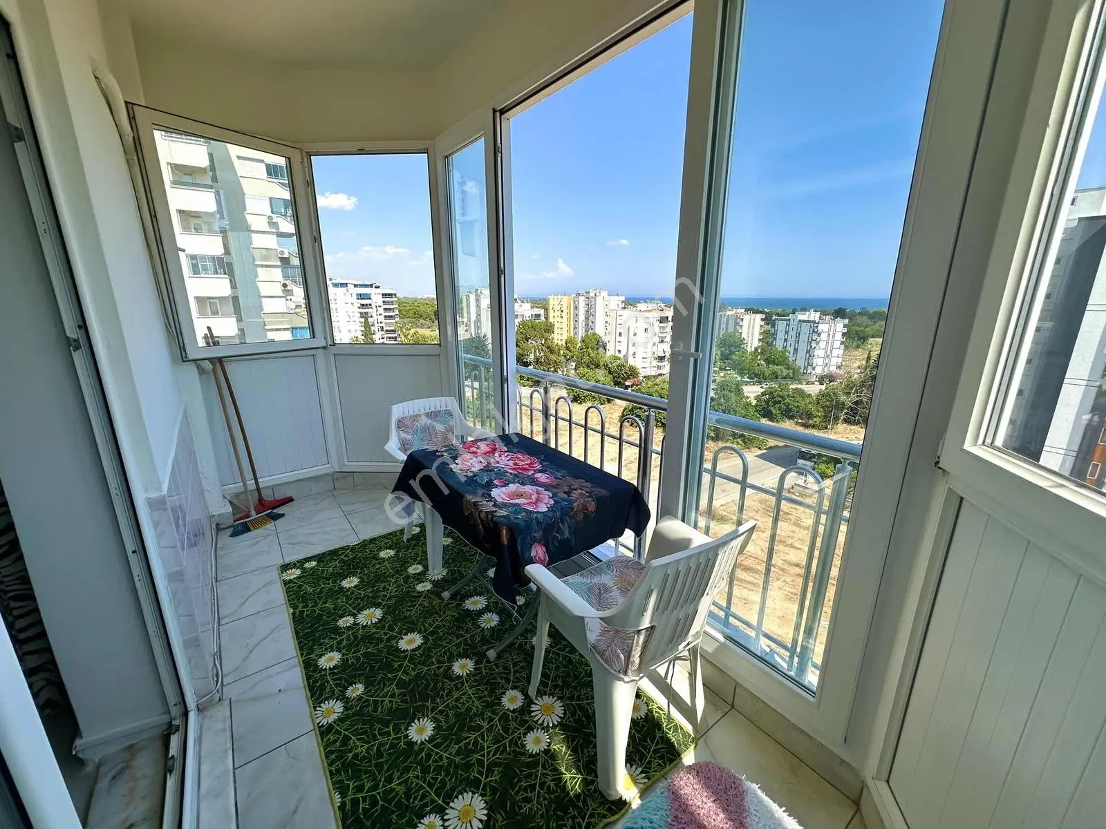 Deniz Manzaralı Sıfır Eşyalı 1+1 Kiralık Daire — görsel 9