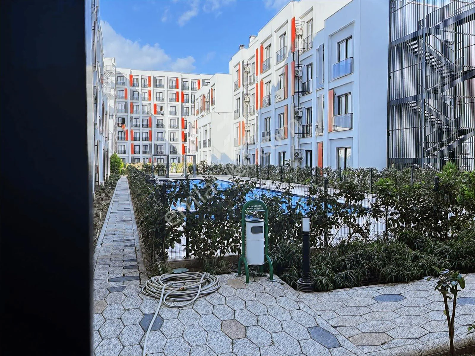 Canyon'da Eşyalı Köşe Havuz Cepheli Daire — görsel 14