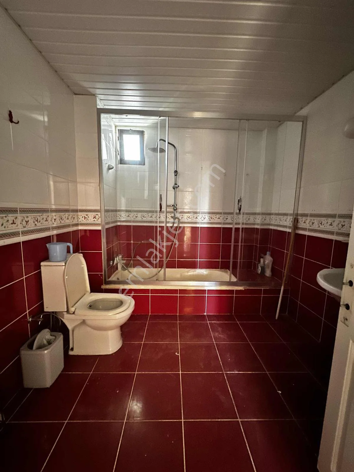 Çağlayan'da, Havuzlu Ve Nezih Bir Sitede, Kiralık Ferah Daire. — görsel 14