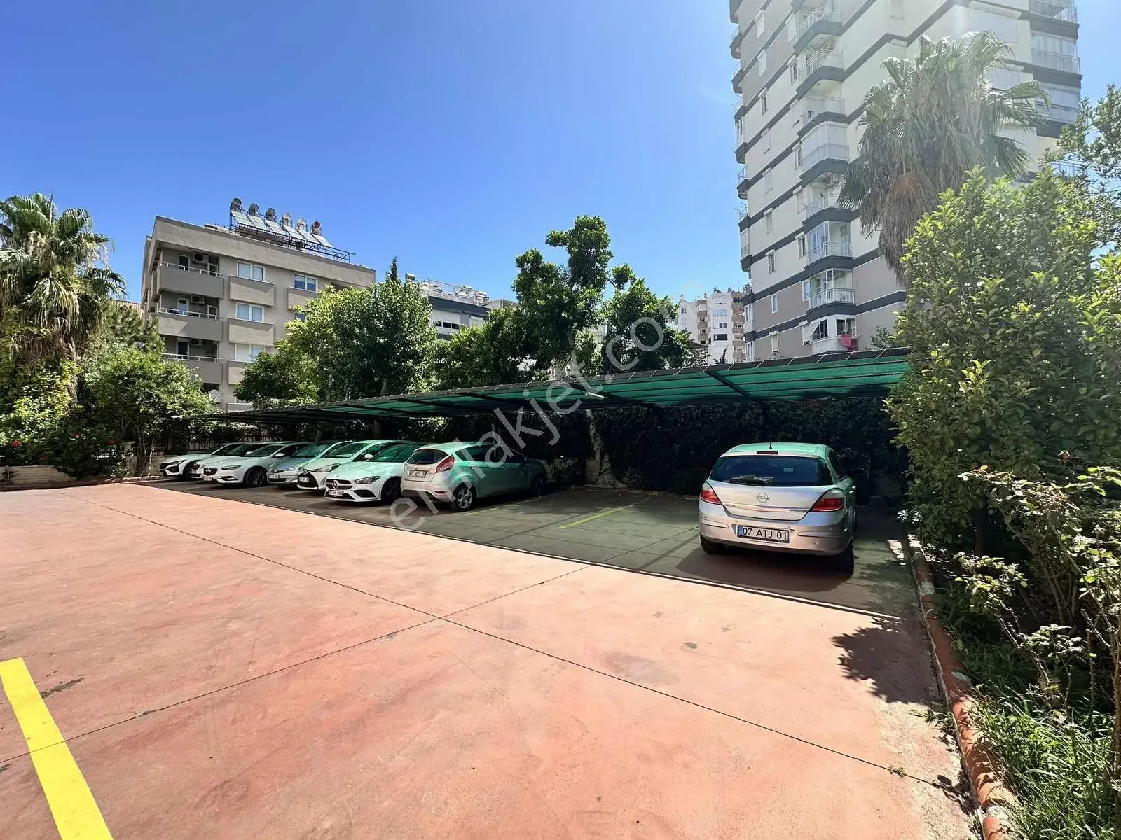 Çağlayan'da, Havuzlu Ve Nezih Bir Sitede, Kiralık Ferah Daire. — görsel 17