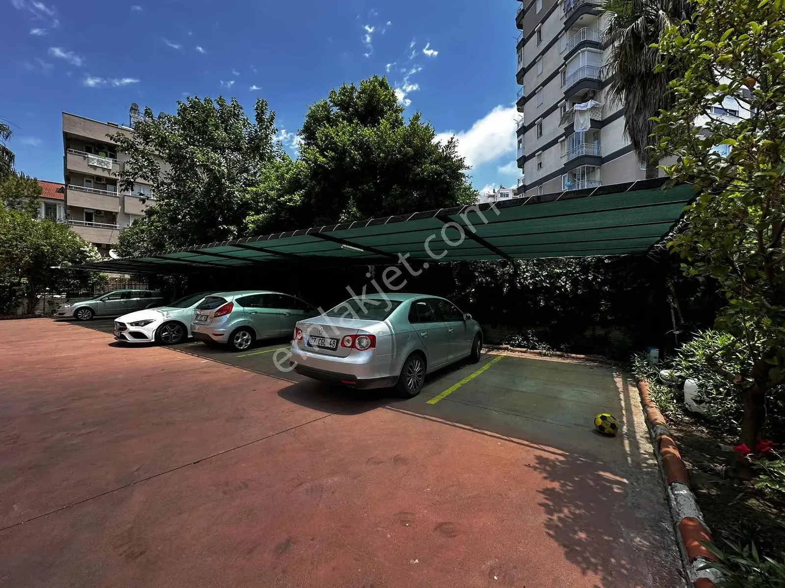 Çağlayan'da, Havuzlu Ve Nezih Bir Sitede, Kiralık Ferah Daire. — görsel 23