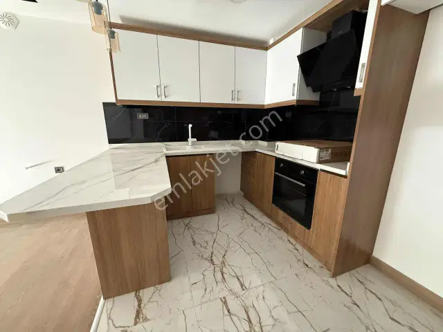 1+1/satılık İskanlı 30 M2 Bahçe Kullanımlı Daire — görsel 4