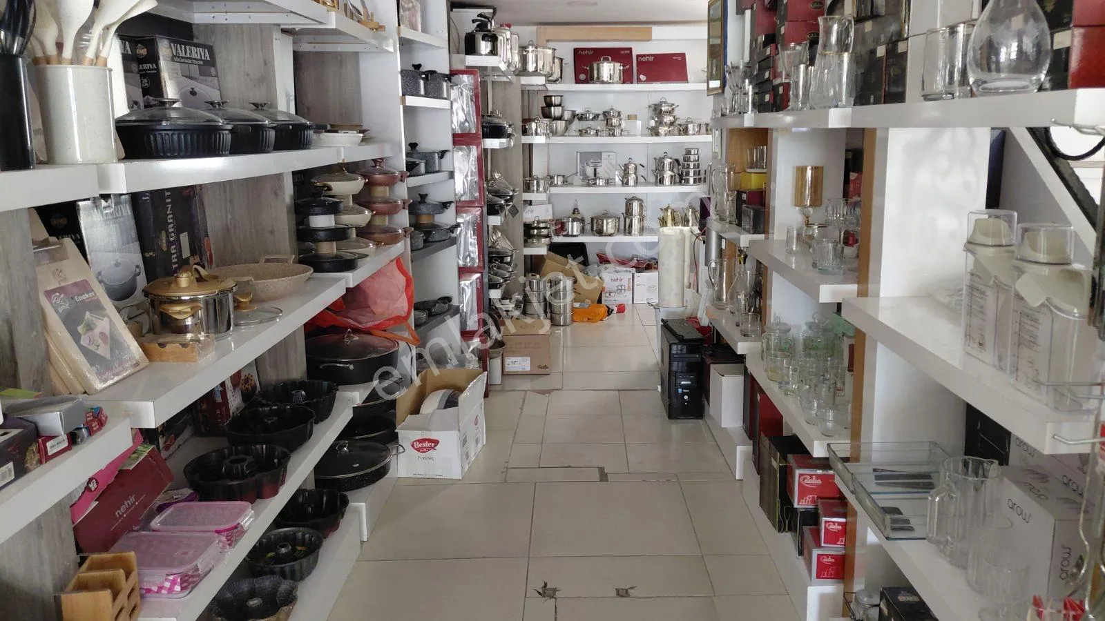 Kepez Devlet Hastanesi Yakını Devren Kiralık Züccaciye Dükkan — görsel 3