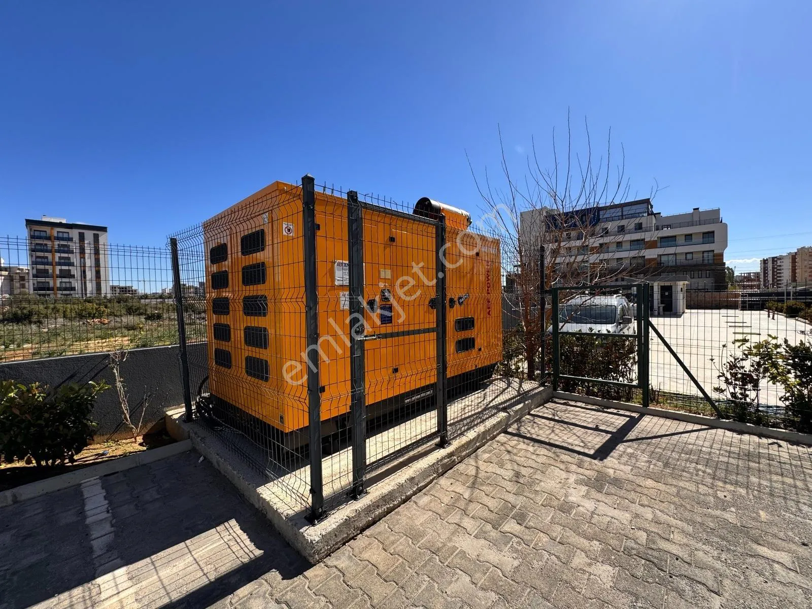 Altıntaş Port'da İskanlı Ve Jeneratörlü Sitede Sıfır Eşyalı 1+1 — görsel 3