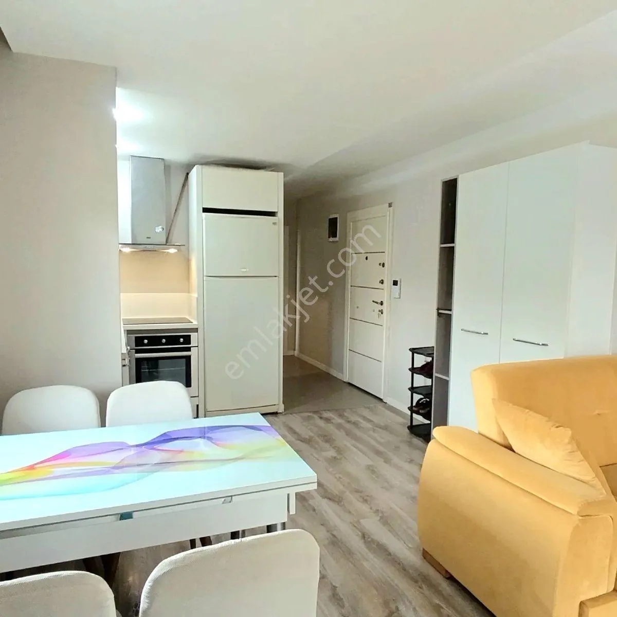 Ğüzeloba'da Site İçerisinde 1+1 Eşyalı Kiralık — görsel 5