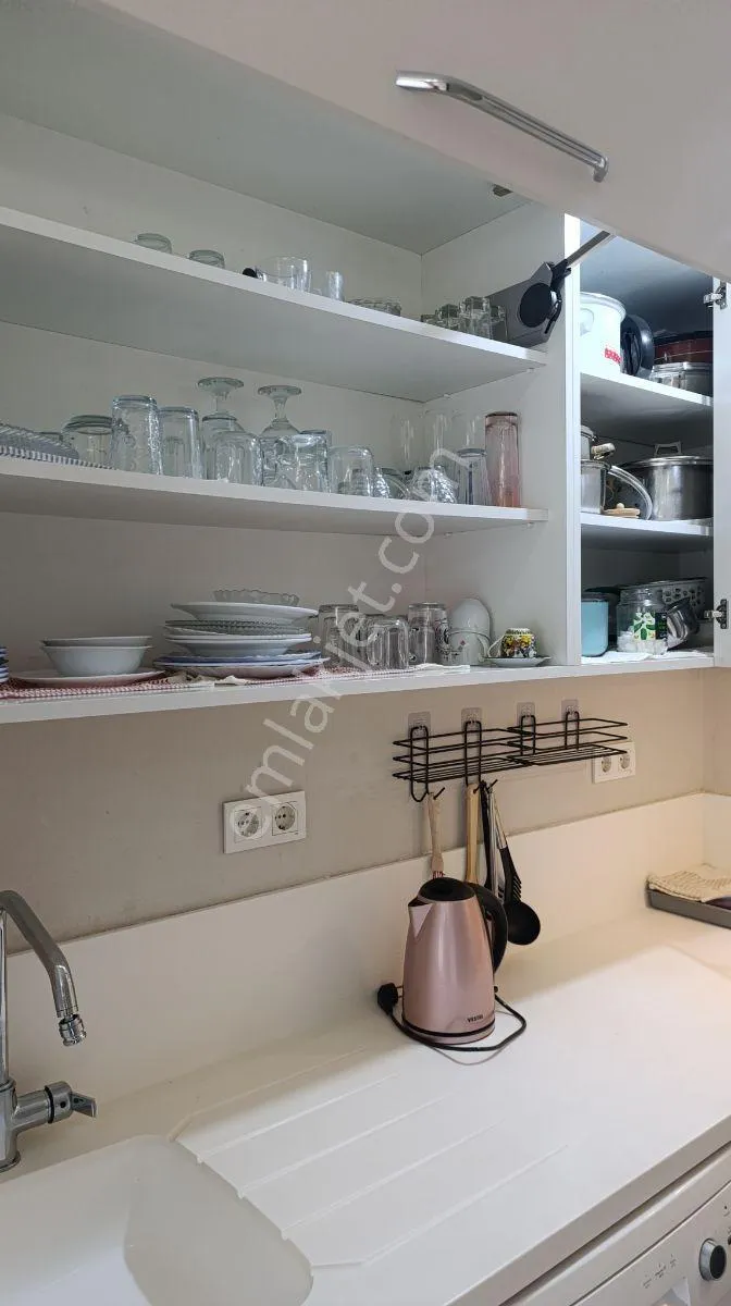 Ğüzeloba'da Site İçerisinde 1+1 Eşyalı Kiralık — görsel 7