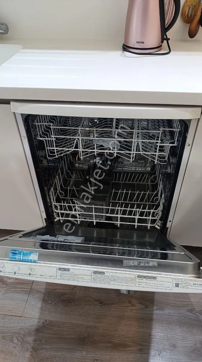 Ğüzeloba'da Site İçerisinde 1+1 Eşyalı Kiralık — görsel 8