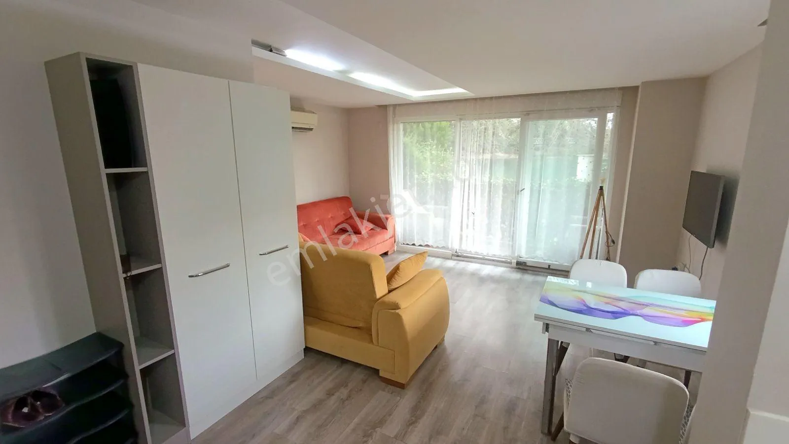 Ğüzeloba'da Site İçerisinde 1+1 Eşyalı Kiralık — görsel 10