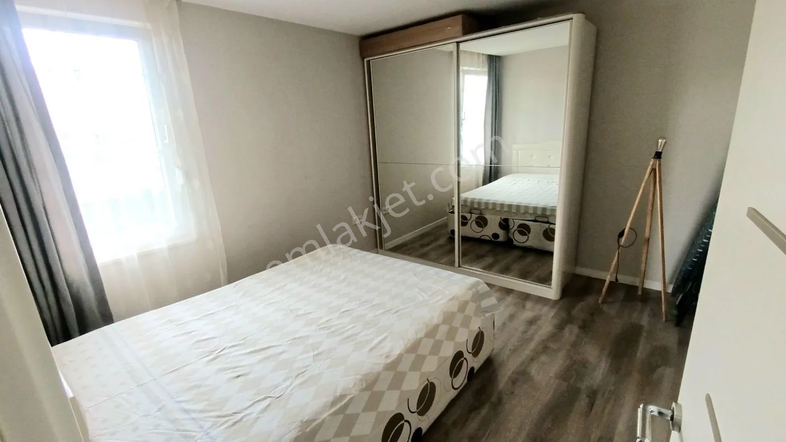 Ğüzeloba'da Site İçerisinde 1+1 Eşyalı Kiralık — görsel 27