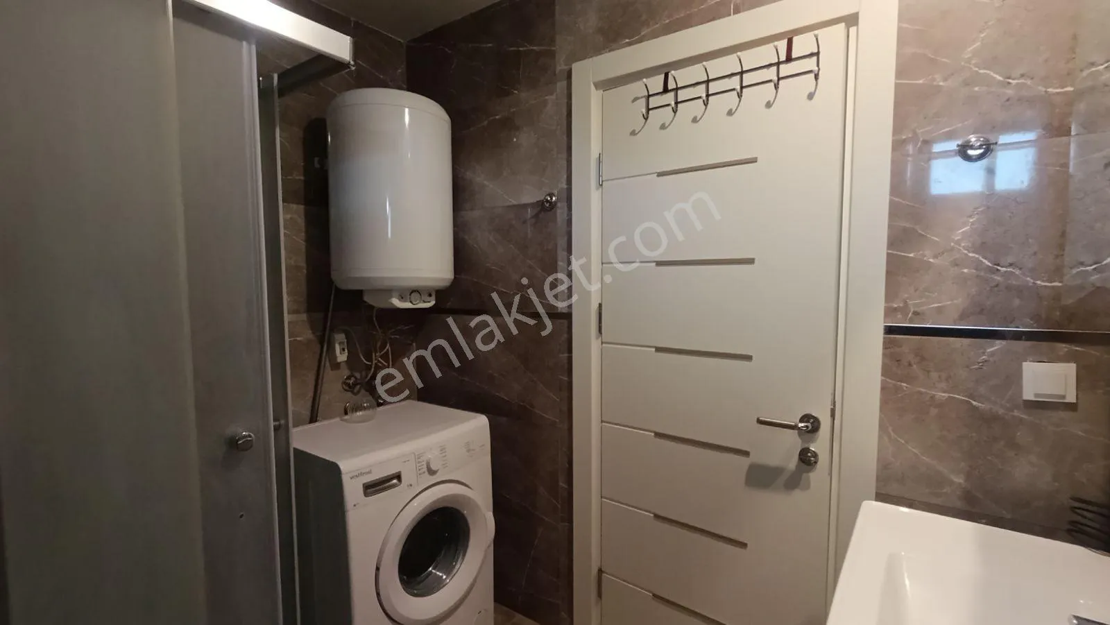 Ğüzeloba'da Site İçerisinde 1+1 Eşyalı Kiralık — görsel 30