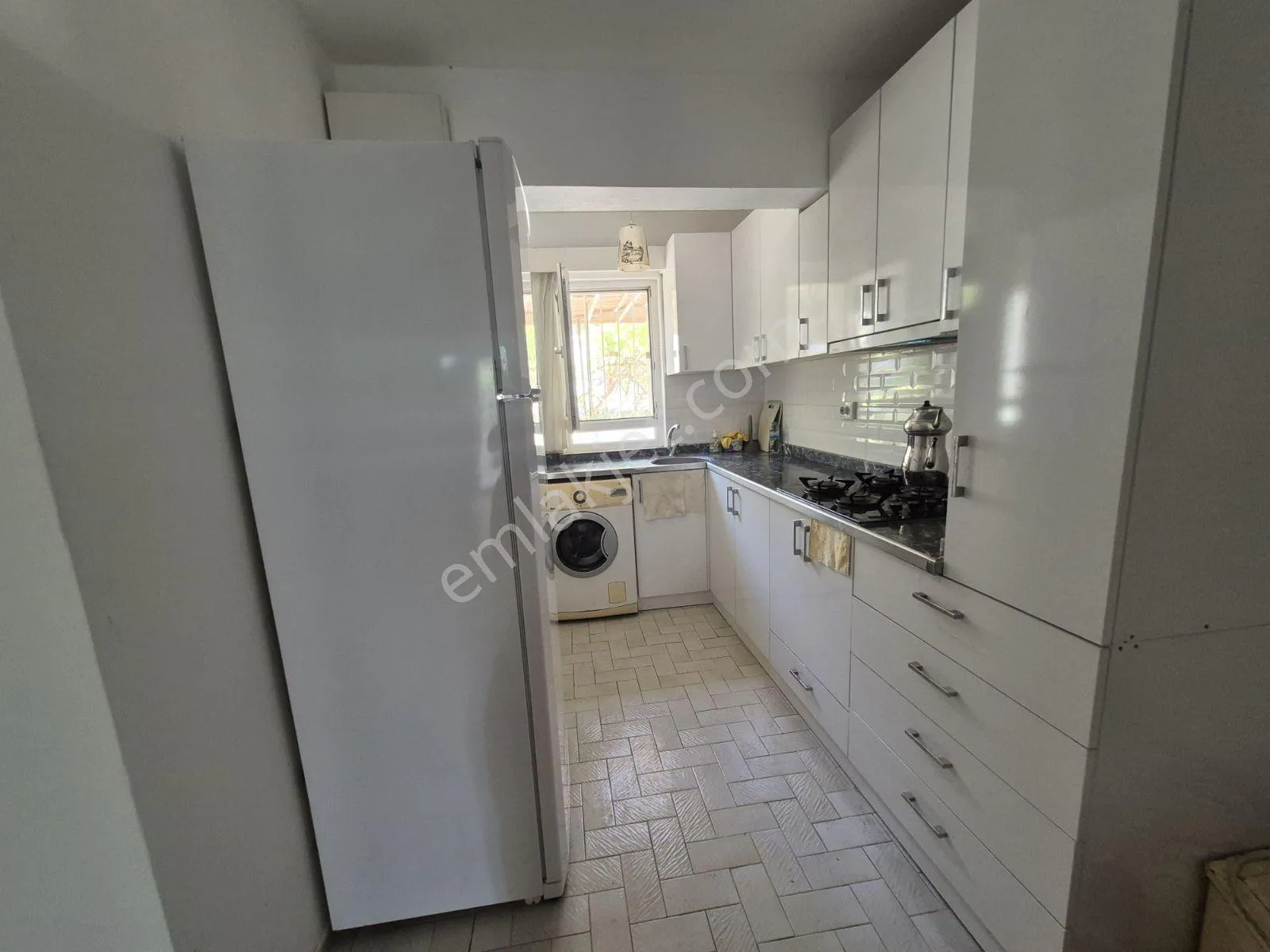 Örnekköy Sitesi'nde Eşyalı 1+0 — görsel 4