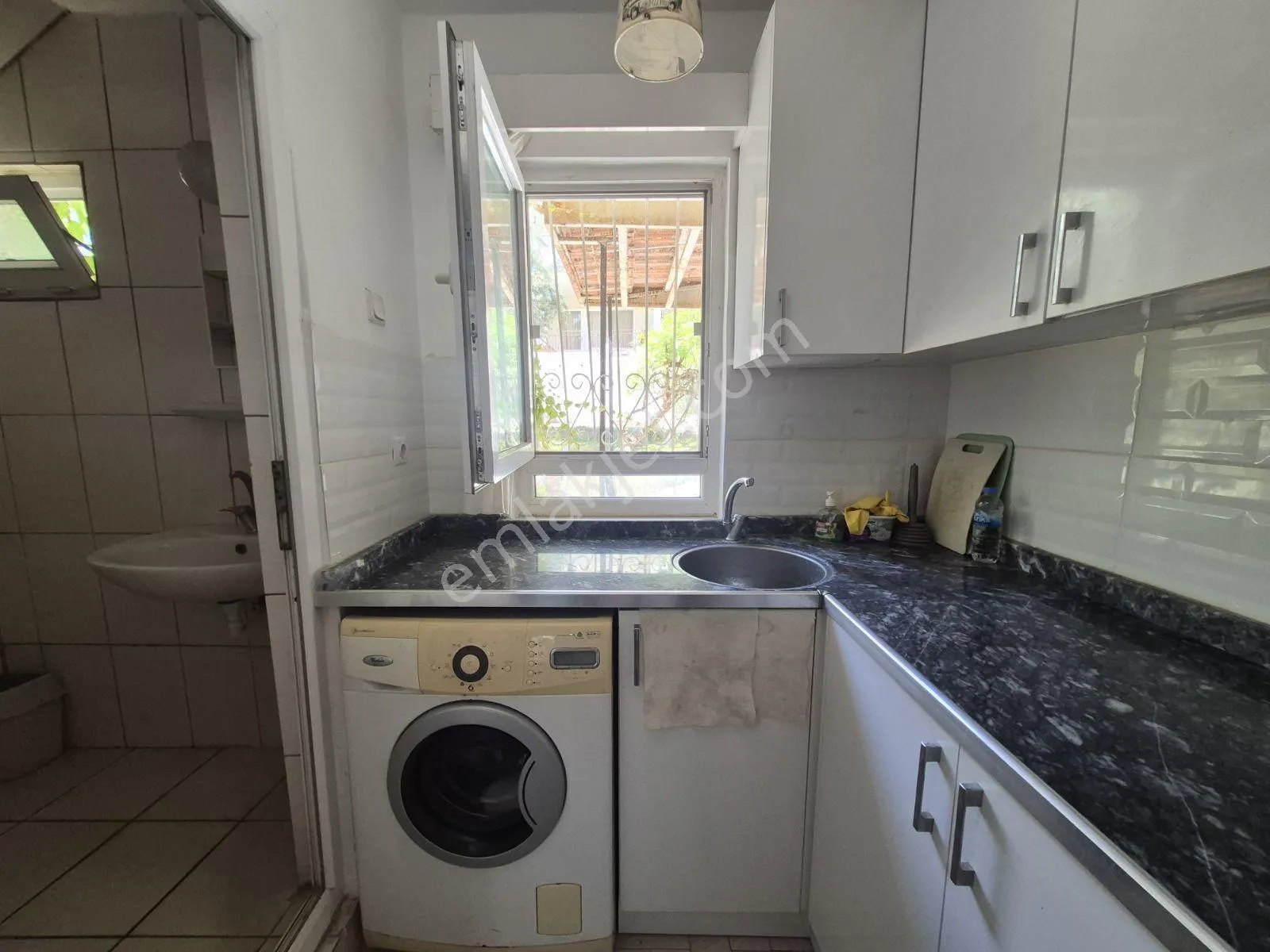 Örnekköy Sitesi'nde Eşyalı 1+0 — görsel 5