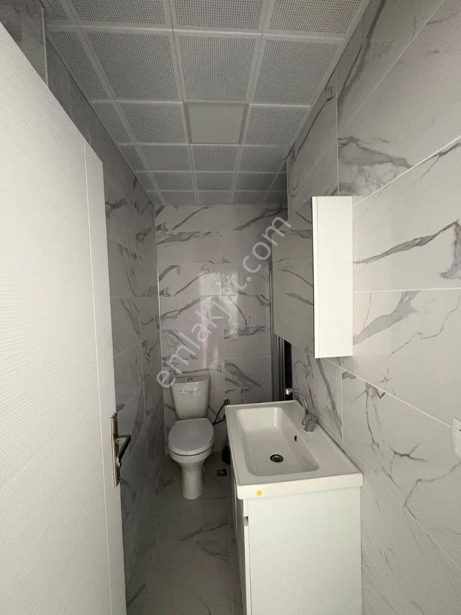 Lojman Olmaya Uygun İçi Yenilenmiş 13 Odalı Villa — görsel 26