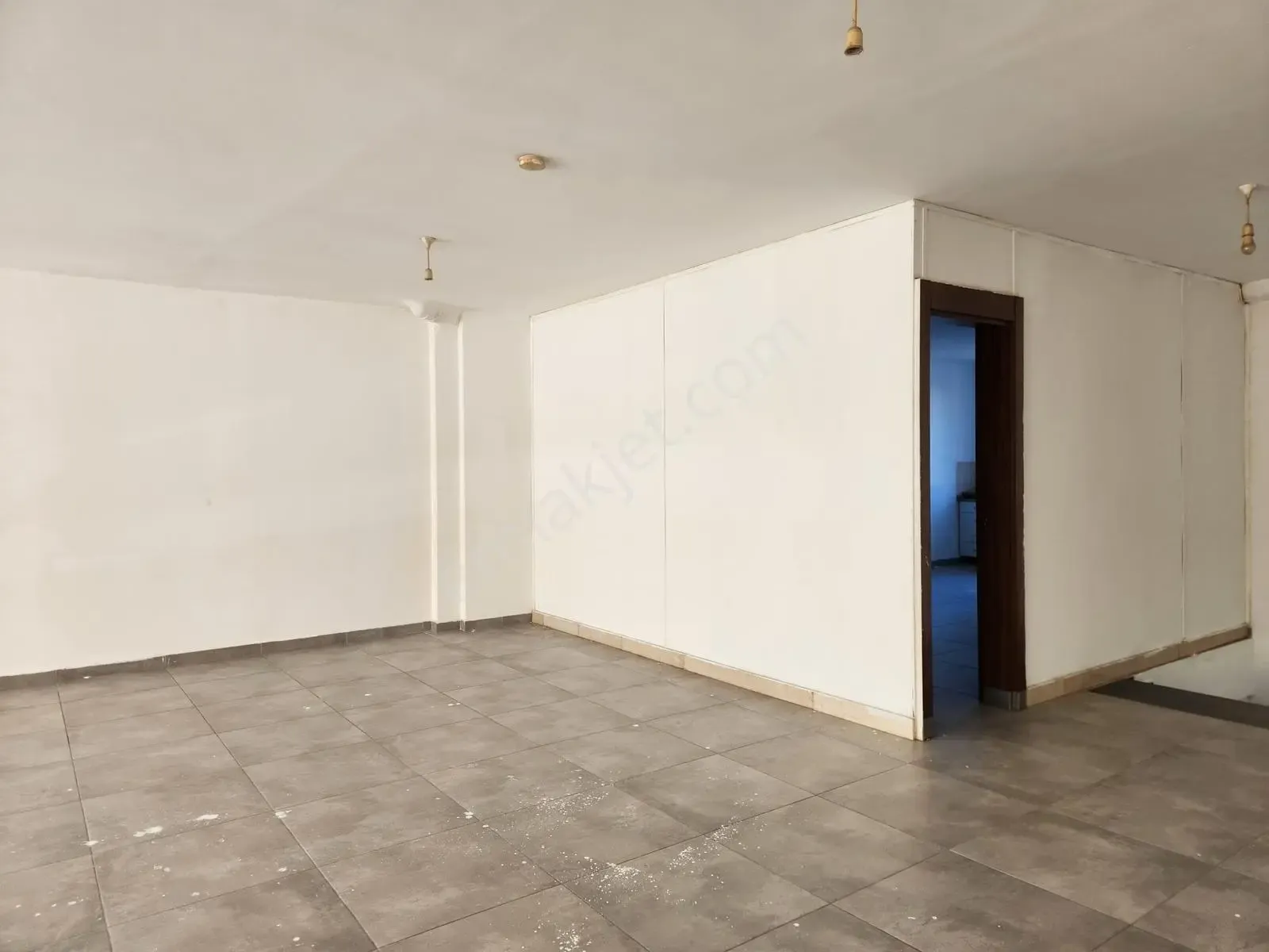 Aksu Merkezde - Alanya Yolu Üzeri 320 M2 Dükkan — görsel 25