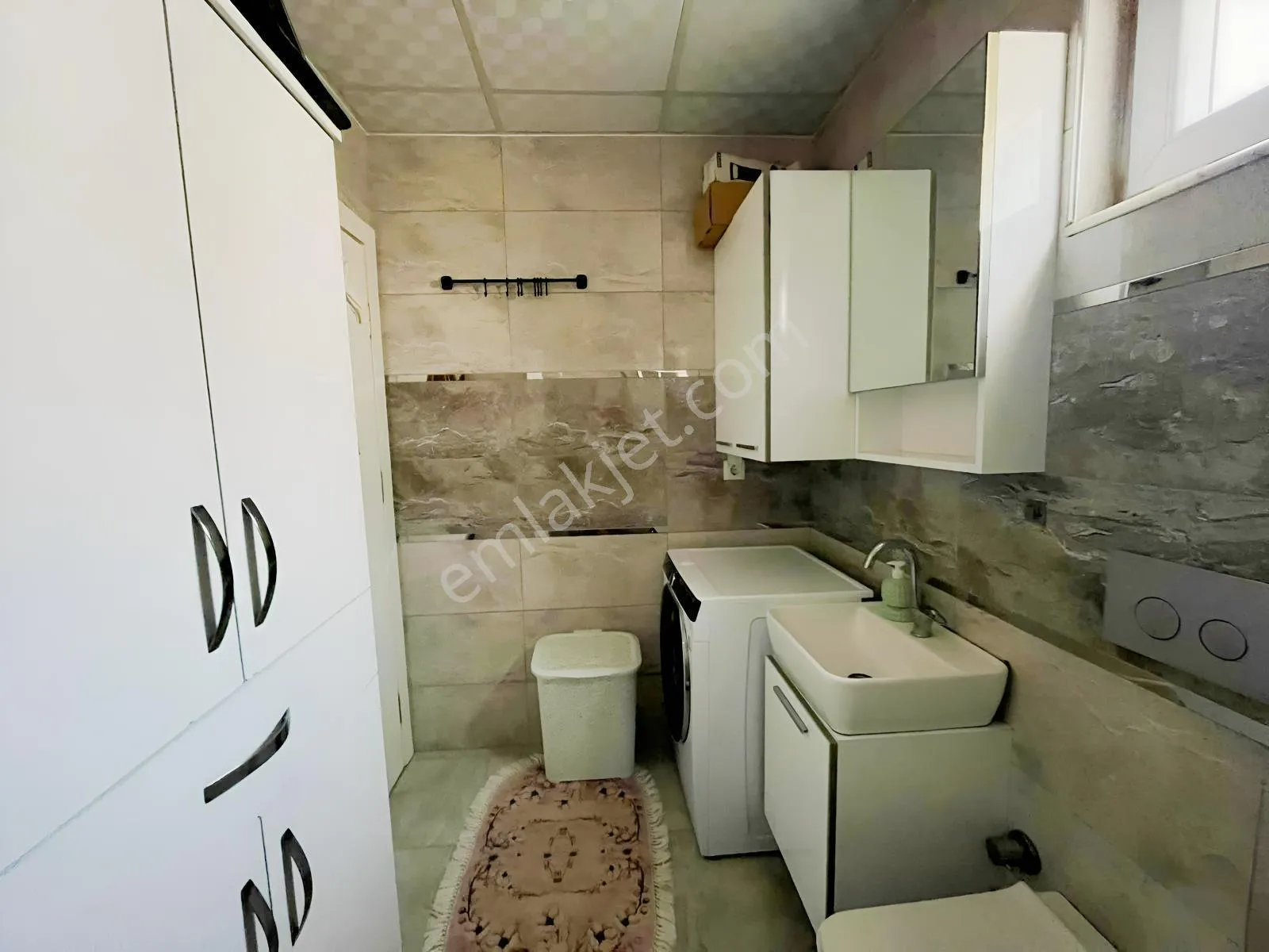 Altınova'da Asansörlü Klimalı Eşyalı Geniş 2+1 Kiralık Daire — görsel 11