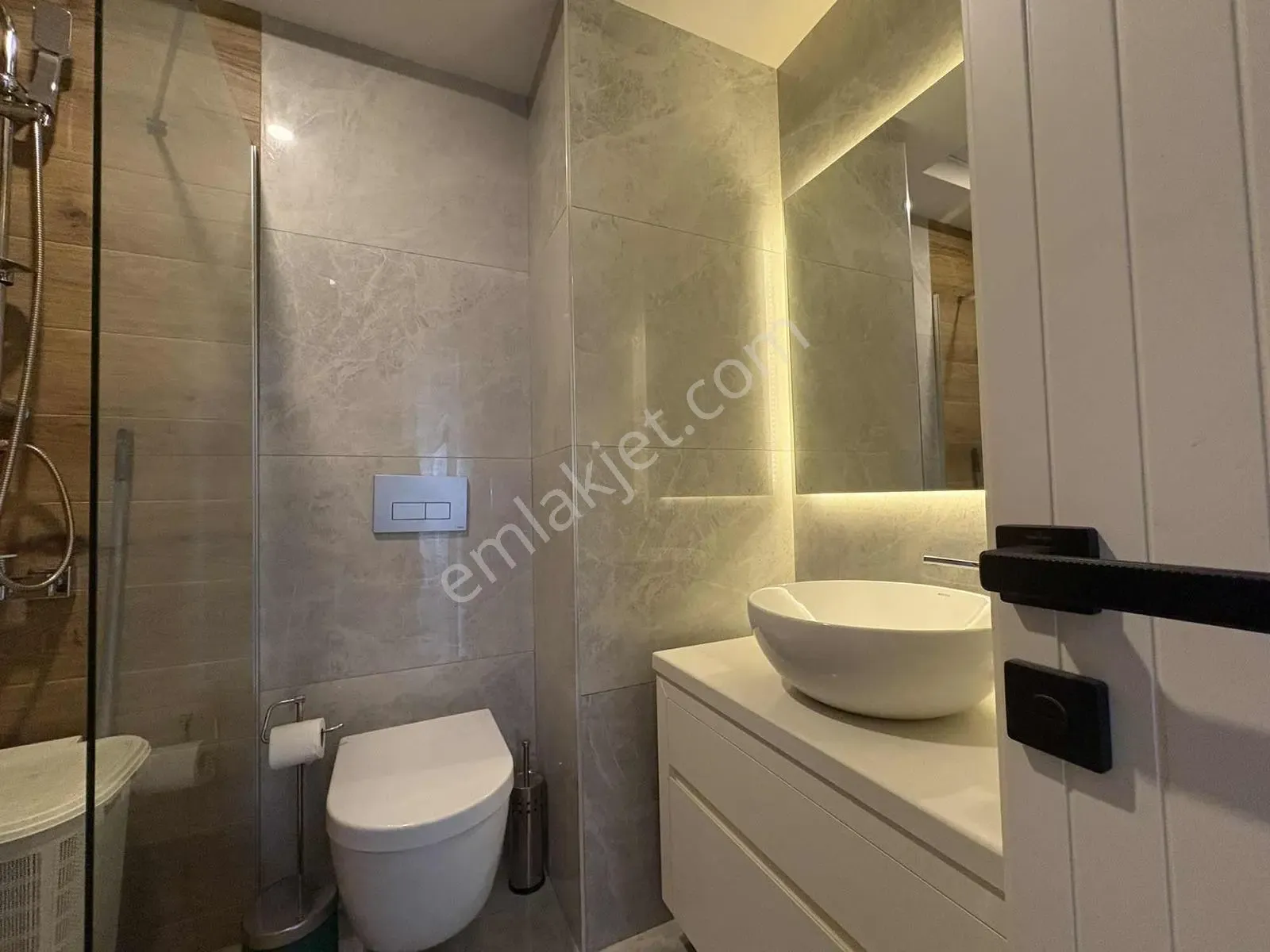 Altıntaş Tk77 Sitesinde İskanlı Geniş Teraslı 2+1 Daire — görsel 6