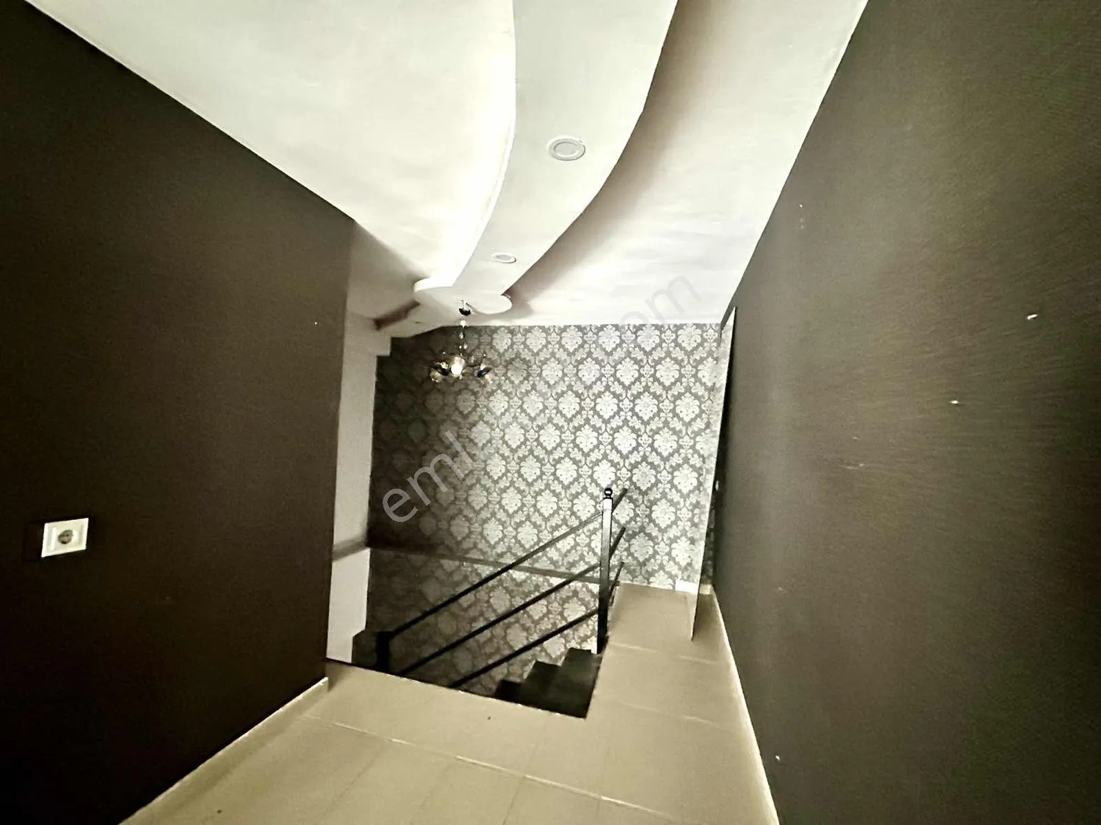 Berrin Kavcar'dan Büyükşehir Belediyesi Karşısı Kiralık Dükkan — görsel 15