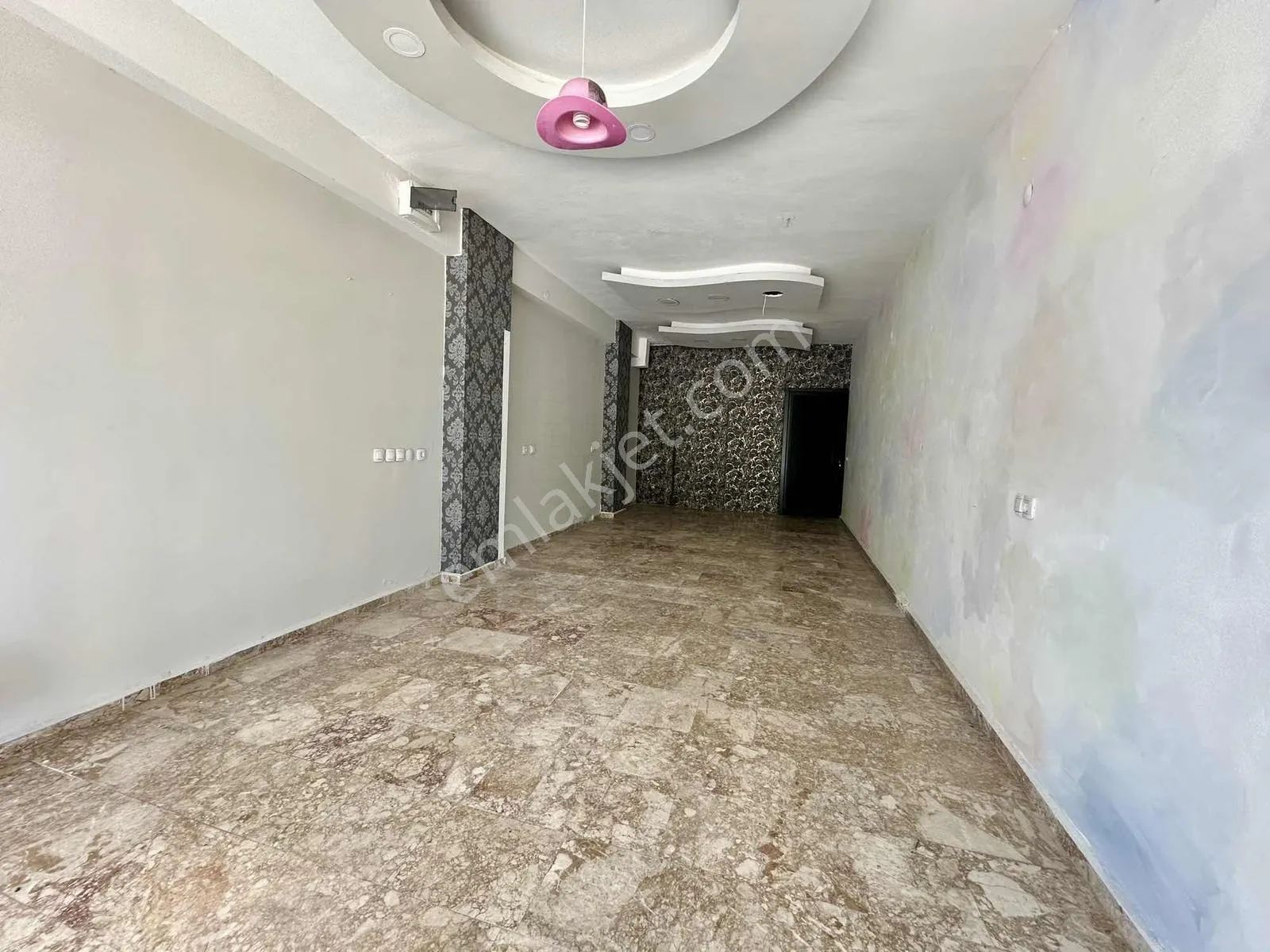 Berrin Kavcar'dan Büyükşehir Belediyesi Karşısı Kiralık Dükkan — görsel 25