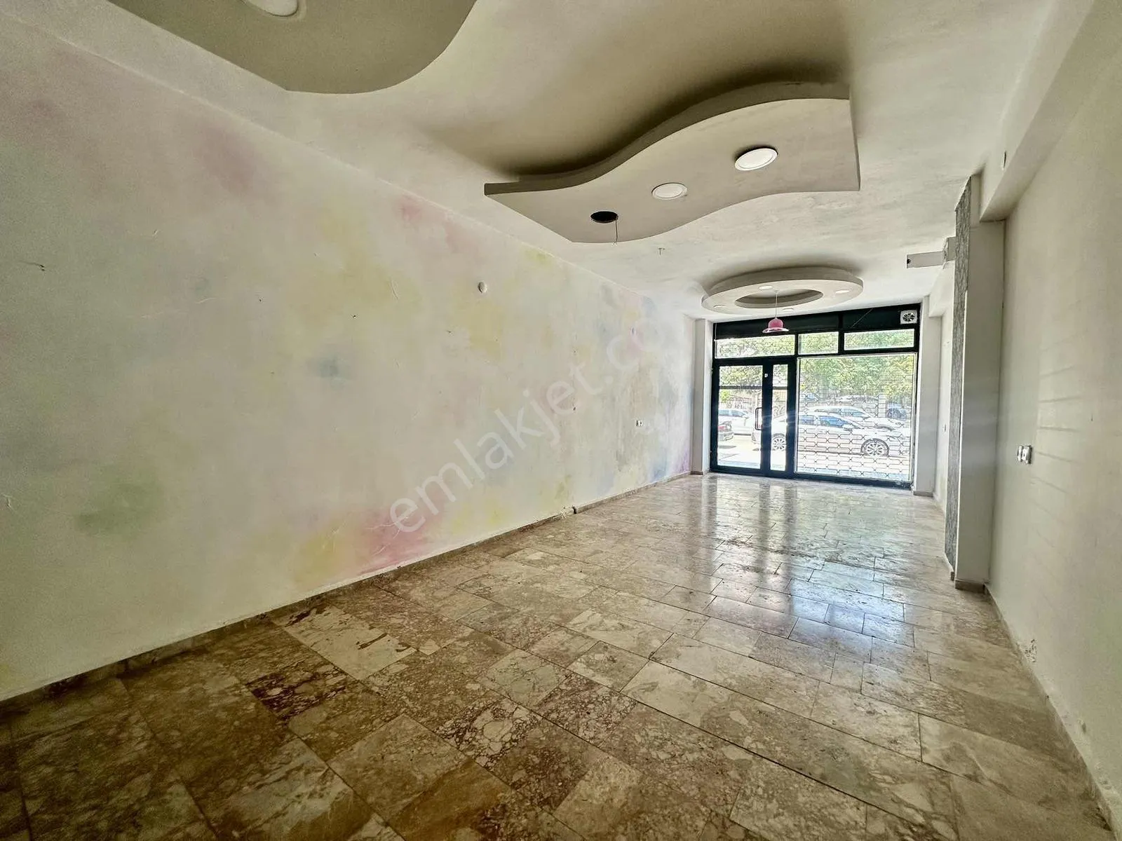 Berrin Kavcar'dan Büyükşehir Belediyesi Karşısı Kiralık Dükkan — görsel 30