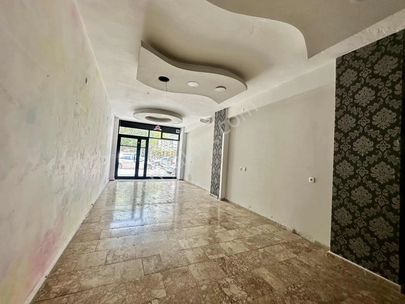 Berrin Kavcar'dan Büyükşehir Belediyesi Karşısı Kiralık Dükkan — görsel 31