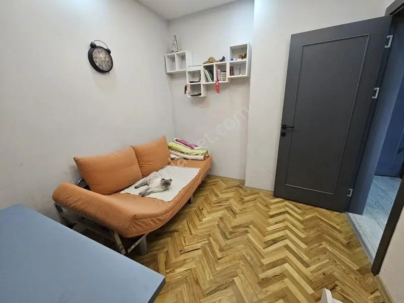 Konyaaltı Caddesi Üzerinde Konut Ve İşyerine Uygun Şahane Daire — görsel 4