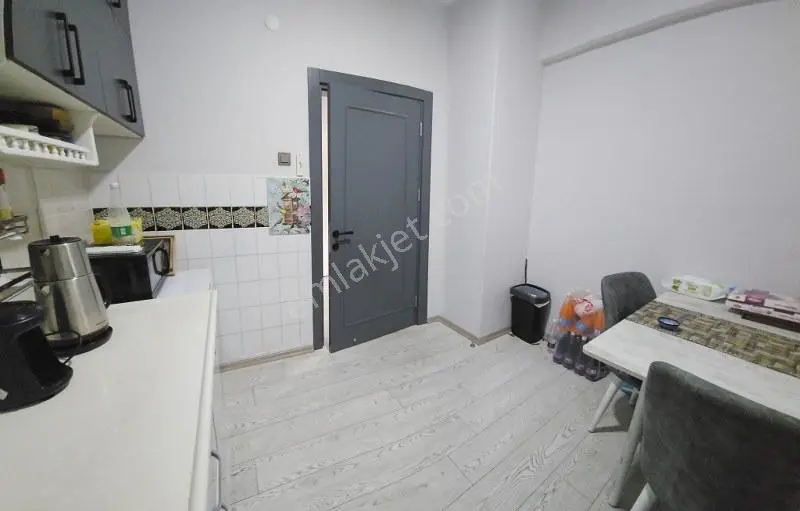 Konyaaltı Caddesi Üzerinde Konut Ve İşyerine Uygun Şahane Daire — görsel 7