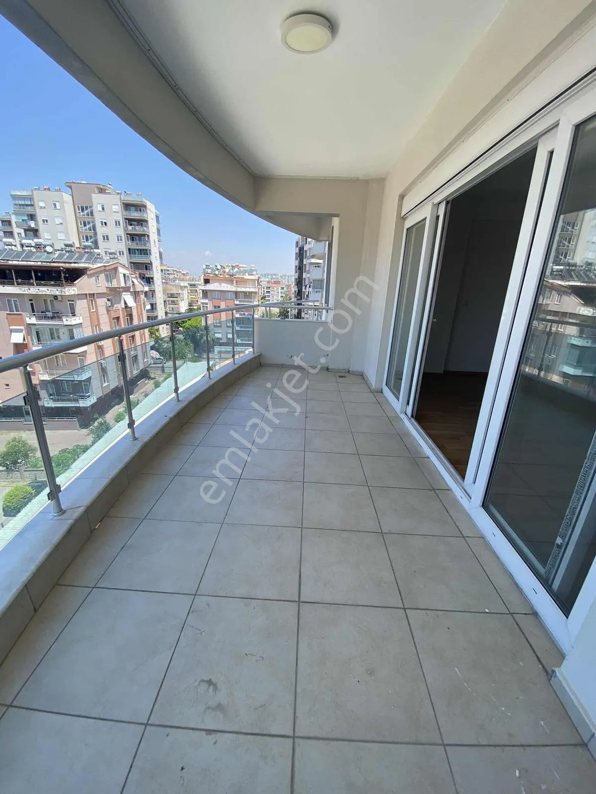 Meydankavağında Havuzlu Site İçinde 2+1 Arakat Satılık Daire — görsel 19