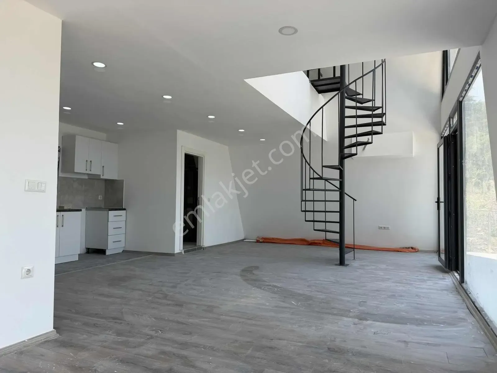 Acil Kelepir Sıfır Tıny House Hisarçandırda Doğayla İç İçe! — görsel 27