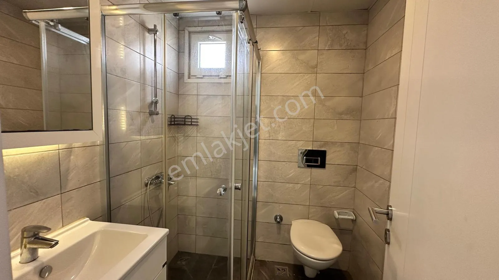 Havalimanı Yakını Mahalle Sit. Arakat 3+1 Satılık Daire — görsel 7
