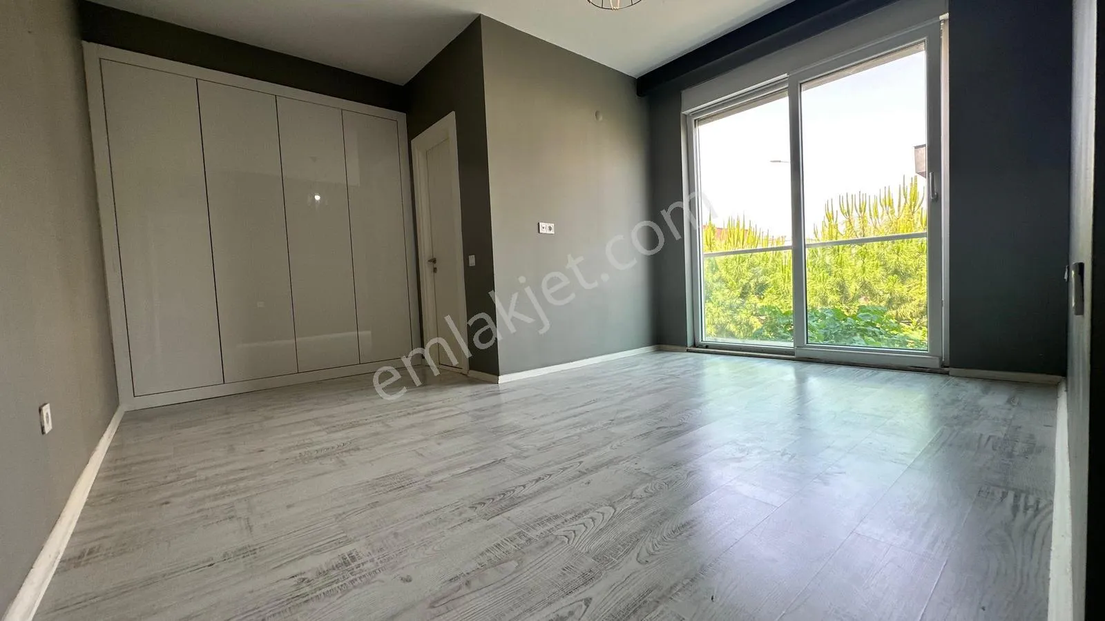 Havalimanı Yakını Mahalle Sit. Arakat 3+1 Satılık Daire — görsel 9