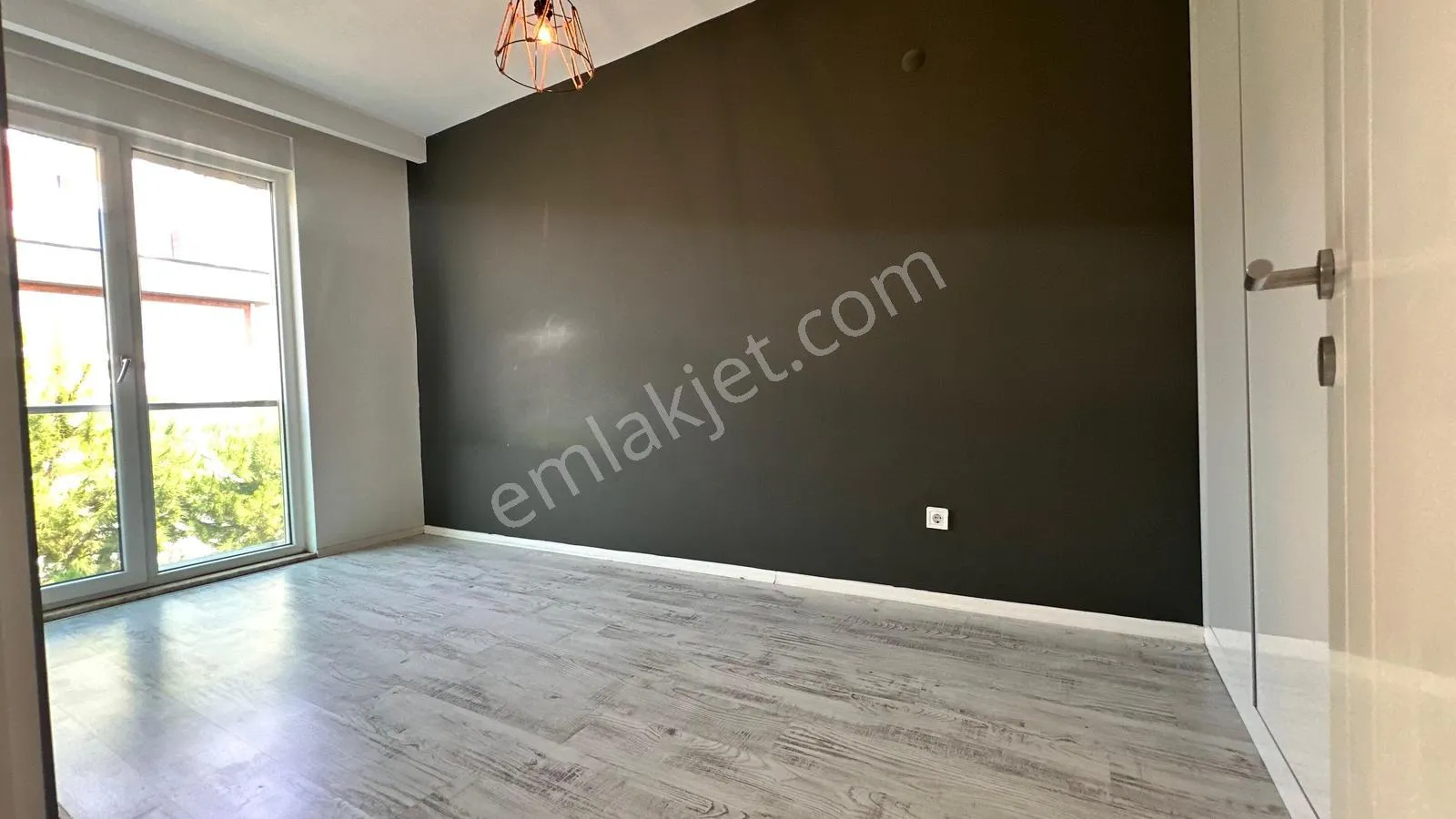 Havalimanı Yakını Mahalle Sit. Arakat 3+1 Satılık Daire — görsel 19