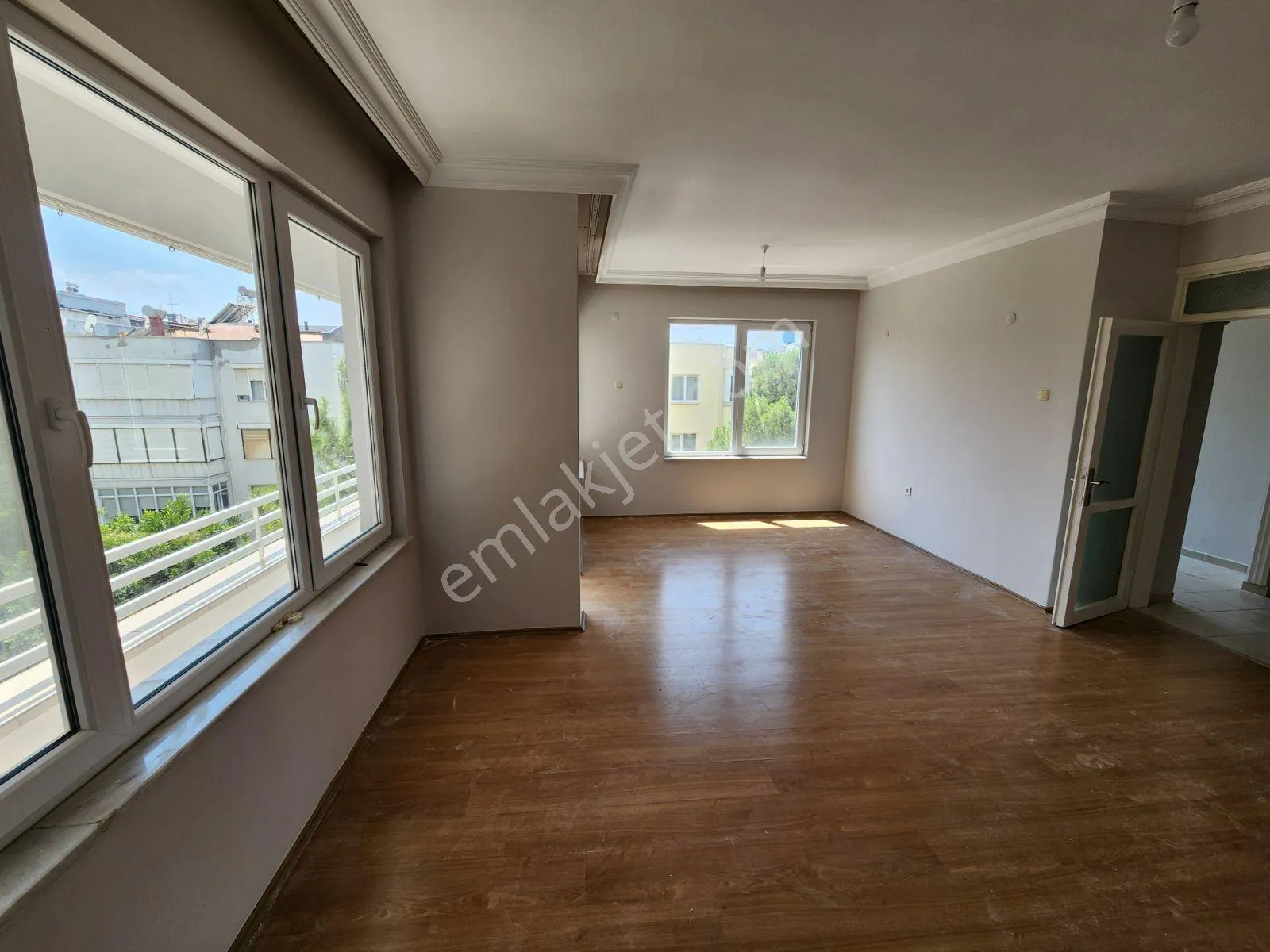 Bahçelievler'de Hızır Reis Cadde Üzeri Kiralık Temiz 3+1 — görsel 7