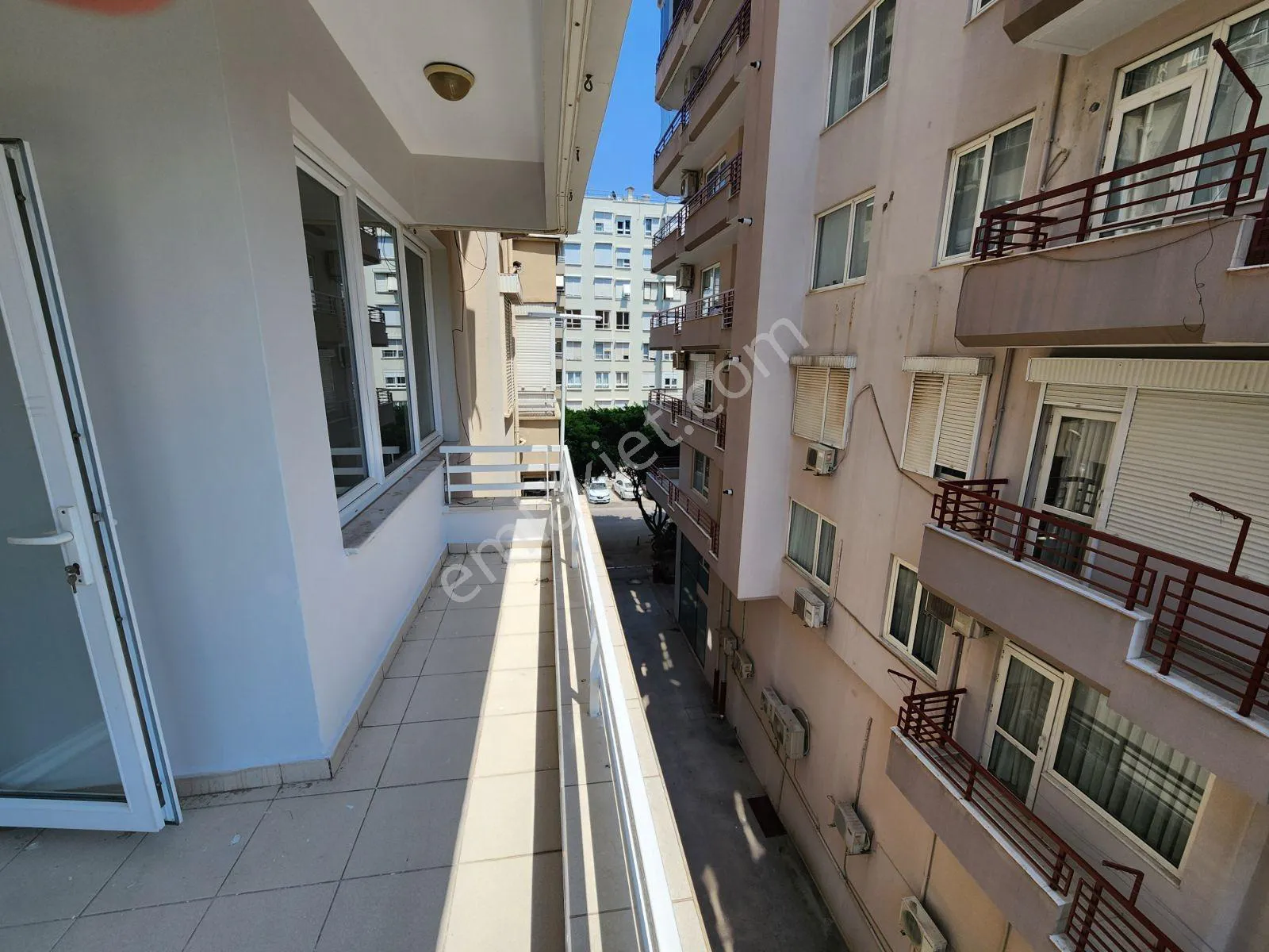 Bahçelievler'de Hızır Reis Cadde Üzeri Kiralık Temiz 3+1 — görsel 10