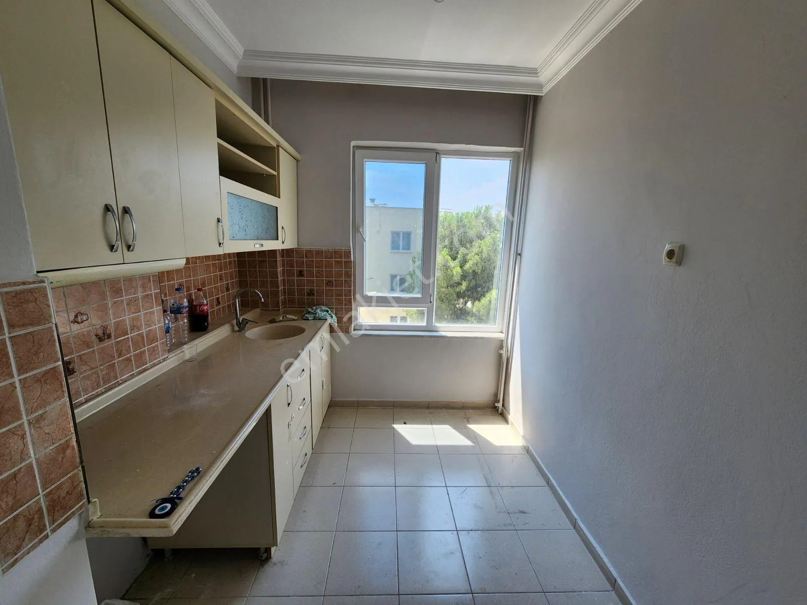Bahçelievler'de Hızır Reis Cadde Üzeri Kiralık Temiz 3+1 — görsel 12