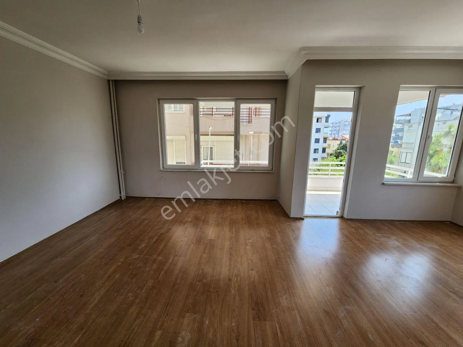 Bahçelievler'de Hızır Reis Cadde Üzeri Kiralık Temiz 3+1 — görsel 16