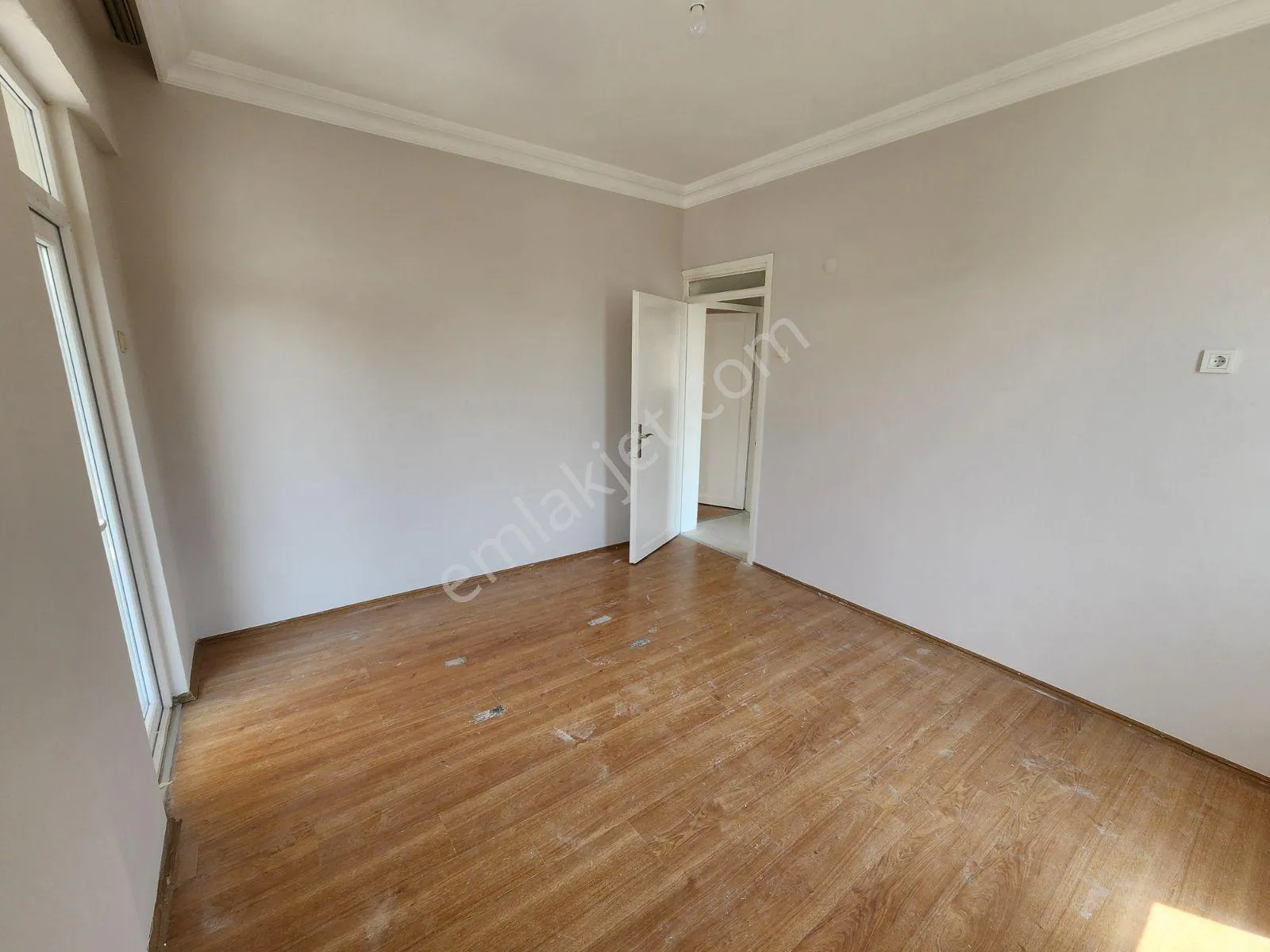 Bahçelievler'de Hızır Reis Cadde Üzeri Kiralık Temiz 3+1 — görsel 23