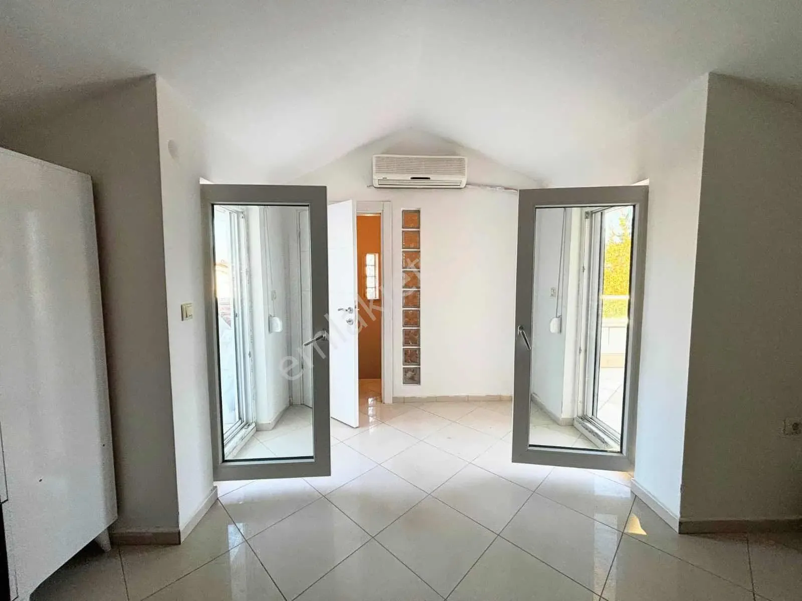 Yalıkent Villa'larında Kiralık Villa — görsel 12