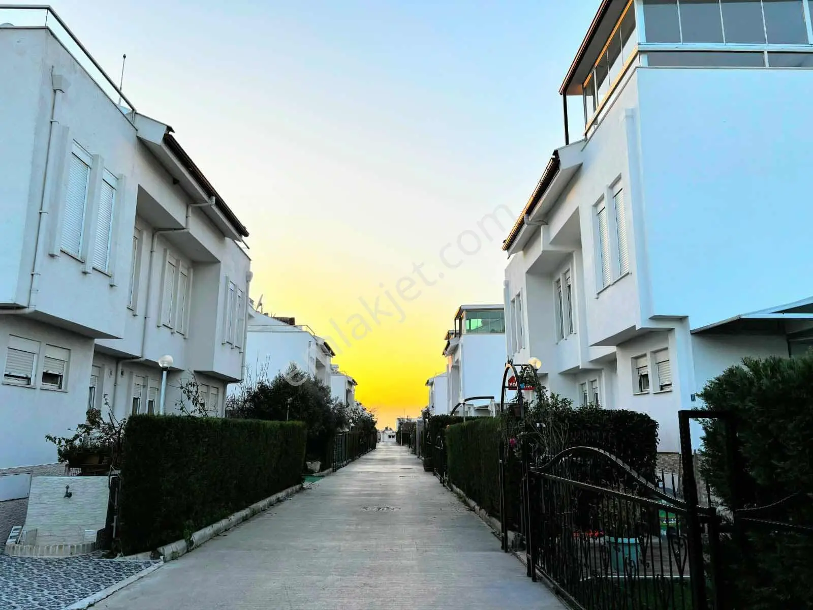 Yalıkent Villa'larında Kiralık Villa — görsel 15