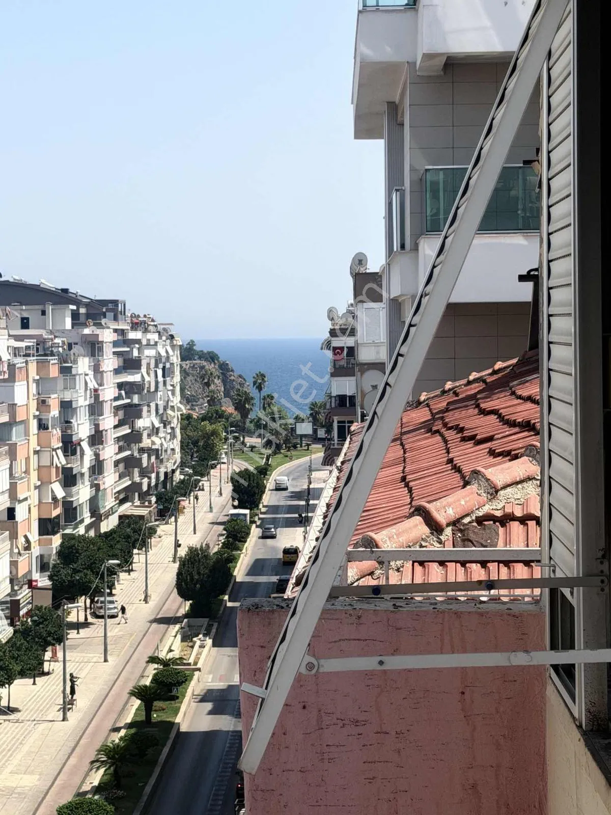 Işıklarda Kiralık Geniş 3+1 Daire — görsel 12
