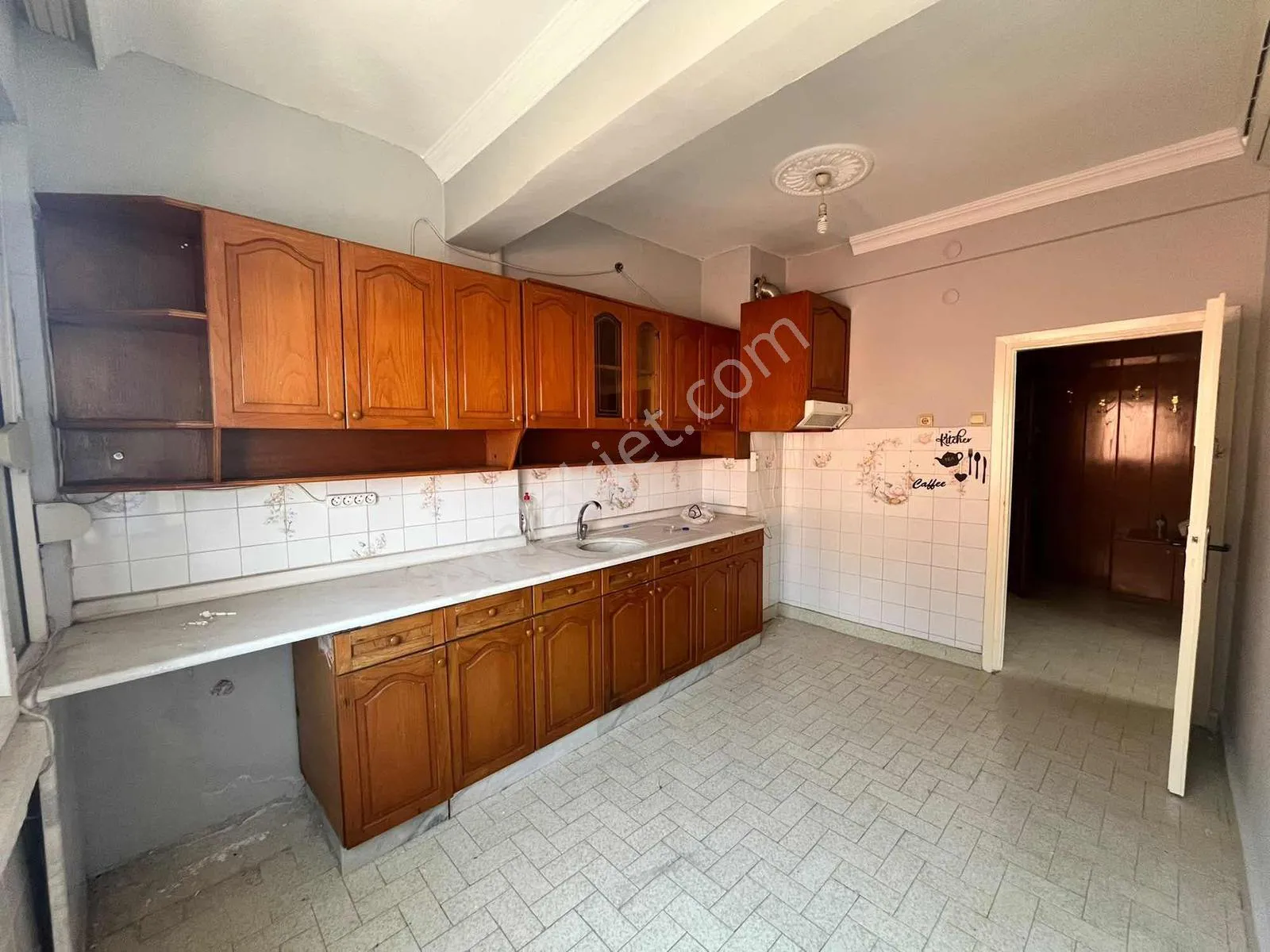 Işıklarda Kiralık Geniş 3+1 Daire — görsel 19