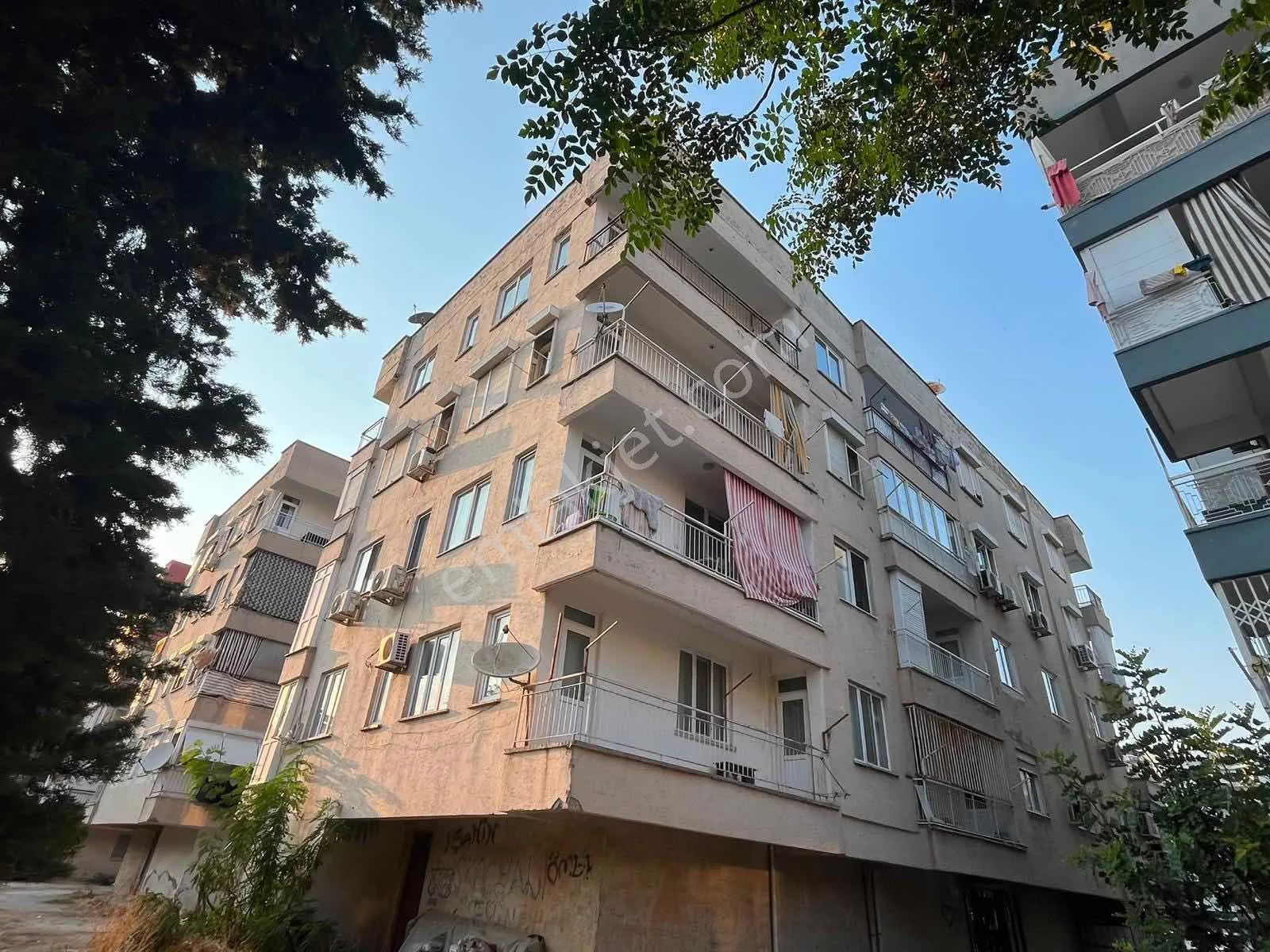2+1 | 3 Cepheli | Çift Balkon | Ayrı Mutfak | Merkezi Konum — görsel 2