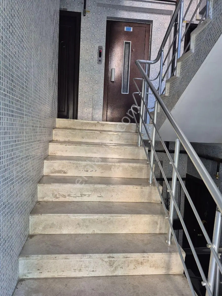Ayten Yaşar'dan Çağlayan'da Parka Cephe Satılık Arakat 2+1 Daire — görsel 18