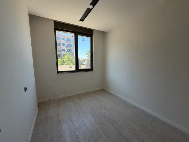 ALTINTAŞ’TA 2+1 BAHÇE KULLANIMLI | 2 BLOKLU SİTE | KAPALI OTOPARK — görsel 5